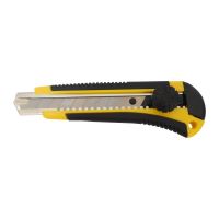 TOPTRADE nůž odlamovací, plastový, s kovovou výztuhou a šroubovou aretací, v prodejním kartonu, sada 24 ks, 18 mm (1)